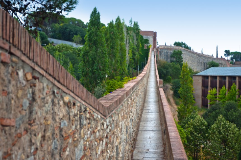 Girona city walls