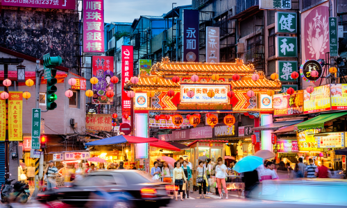Getting Lost in Asia’s Markets: A Shopper’s Paradise