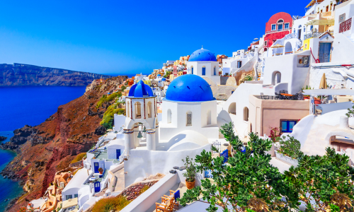 Navigating the Mediterranean: A Guide to Island Hopping in Greece