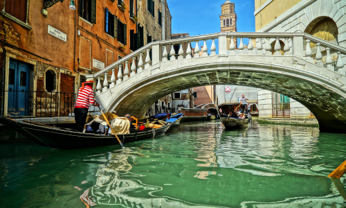 Venice Gondola Tours: A Food Lover’s Guide to Culinary Delights in 2023