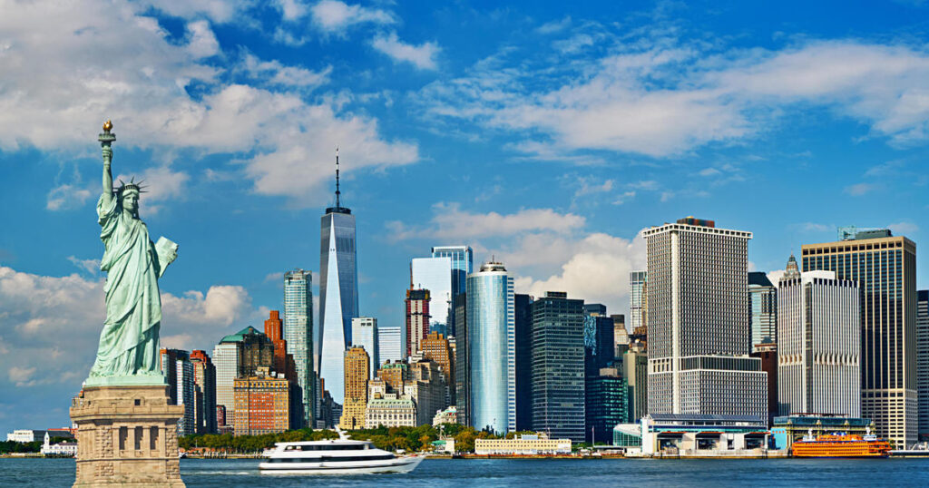 7 Reasons Why You Should Visit Newyork City